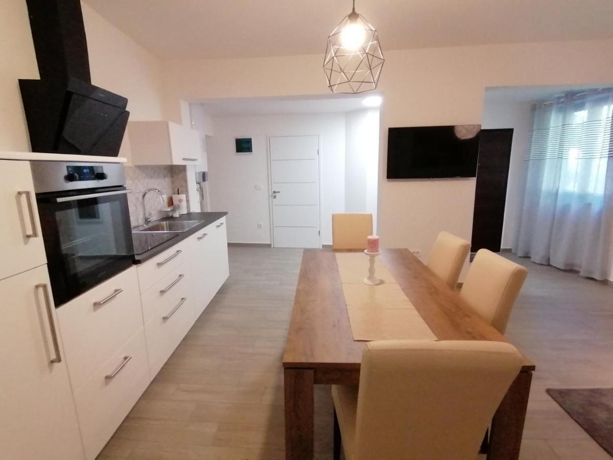 Apartments Pepe Novigrad Istria Exterior foto