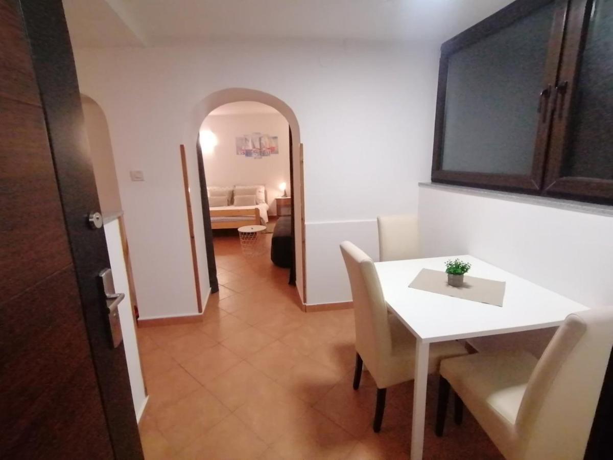Apartments Pepe Novigrad Istria Exterior foto